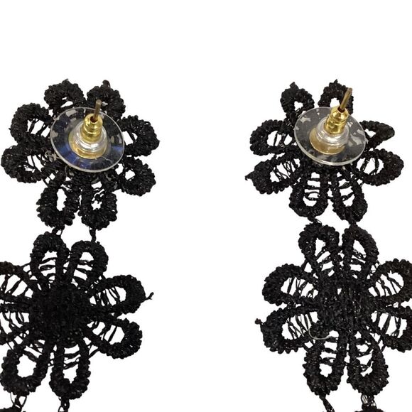 Vintage Handmade Plastic Pearl & Black Floral Crocheted Drop Earrings for Pierce - Picture 3 of 6